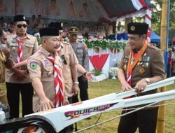 Petani Banggai Ketiban Bantuan Hand Traktor Dari Pemprov Sulteng