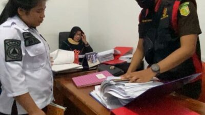 Penyidik Kejari Banggai Geledah Kantor BPBD Banggai Dugaan Tipikor Proyek Talud Anggaran 2020-2021