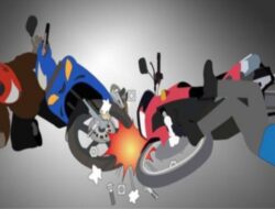 Belok Mendadak Dua Sepeda Motor Terlibat Tabrakan