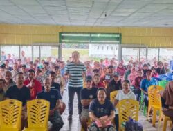 Peduli Rakyat, Aleg DPRD Banggai Irwanto Kulap Serahkan Bantuan Pemberdayaan Sektor Pertanian