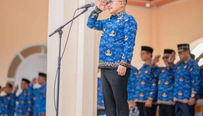 Bupati Banggai Tekankan Disiplin Kinerja ASN, Khusus Eselon II dan III Tidak Ikut Apel Bersama Tanpa Keterangan Jelas Saya Nonjobkan