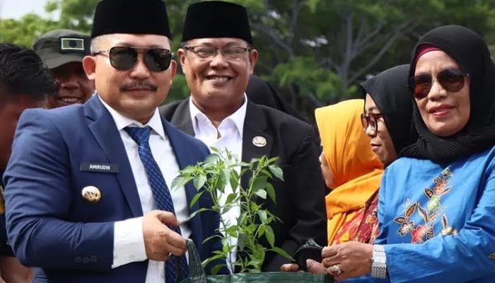 Periode 2021-2024 Program SJSP Telah Dinikmati 3.230 KK, Bupati Amirudin Sukses Tekan Kemiskinan Ekstrim