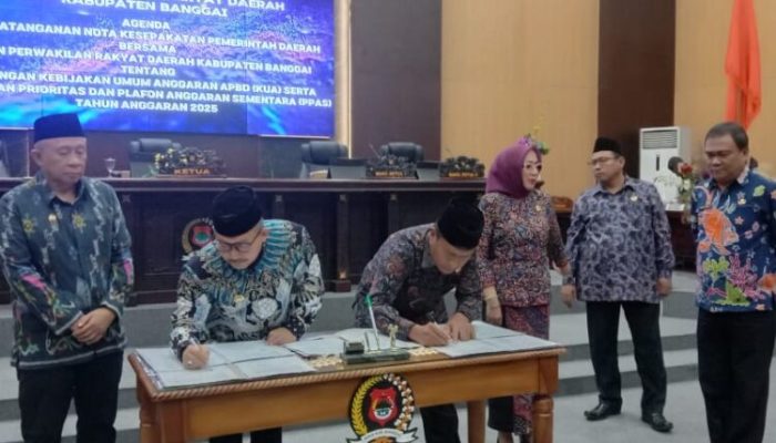 Pemda Banggai dan DPRD Sepakati KUA PPAS Tahun Anggaran 2025
