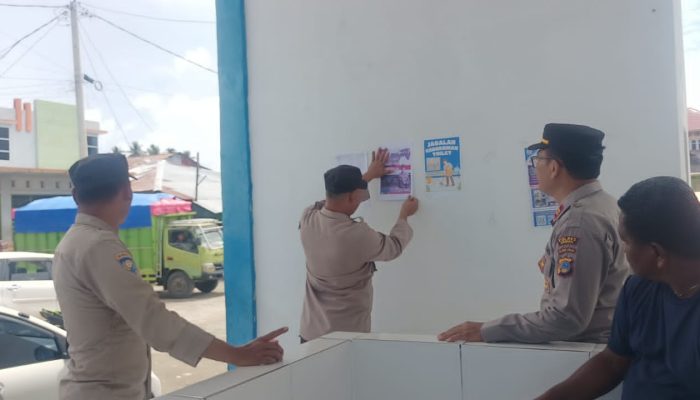 Ajak Pilkada Damai Polsek Bunta Pasang Spanduk dan Pamflet Ditempat Umum dan Pusat Keramaian