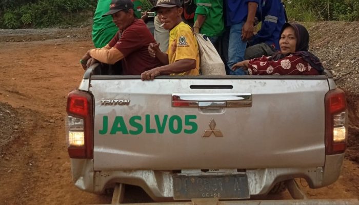 PT KFM Bantu Armada Transportasi Petani dan Mobilisasi Hasil Panen Cengkeh