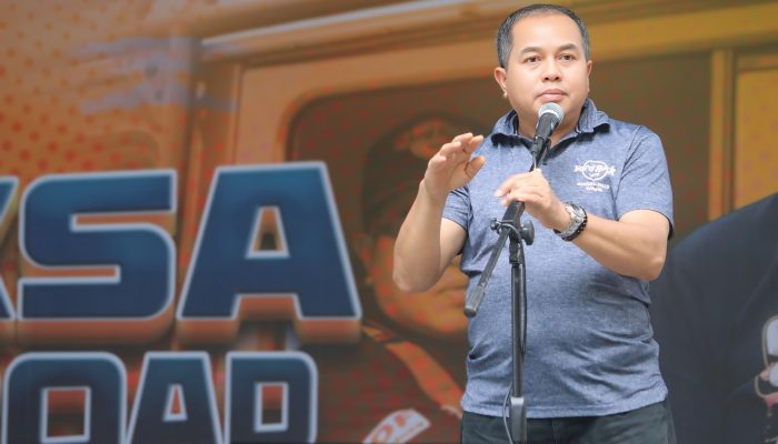 Kajati Sulteng Menutup Resmi Adhyaksa Off Road 2025 Pantai Taipa Palu