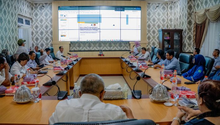 BRIDA Banggai Kerjasama UNPAD Bandung Seminar Peta Jalan Pengembangan Daerah Berkelanjutan