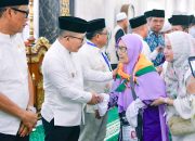 Bupati Lepas 152 Jemaah Haji Asal Banggai Menuju Mekkah, Amirudin : Jaga Kesehatan dan Pola Makan