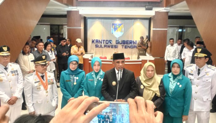 Gubernur Sulteng Anwar Hafid Harapkan 100 Hari Kerja Bupati Banggai dan Parimo Harus Nyata Wujudkan Visi dan Misi