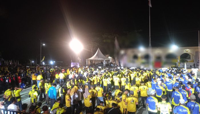 Sebanyak 2300 Atlet 24 Kecamatan Ikuti Devile Open Ceremony PORKAB V Banggai