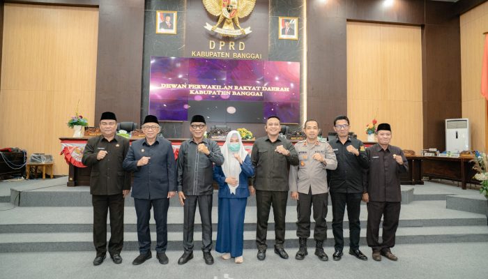 DPRD dan Pemda Banggai Tetapkan APBD Perubahan 2025