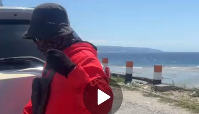 Aksi Premanisme Minta Uang Parkir Lempari Mobil Pengunjung Pasar Simpong Luwuk