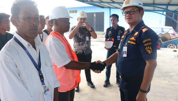 Kantor UPP Kelas III Bunta Tingkatkan Kompetensi TKBM Melalui Pendidikan dan Pelatihan di Pelabuhan Bunta