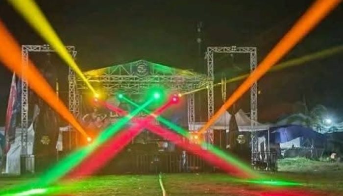 Wahana Hoya Hoya di Kalaka Bunta Picu Kemacetan Jalan Utama Transsulawesi Hingga Keributan Nyaris Baku Hantam