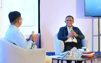 10 Bulan Pimpin Sulteng Gubernur Anwar Hafid Wujudkan “Berani Cerdas” Anggaran Rp 84 Miliar Cover 23.569 Ribu Pelajar Mahasiswa