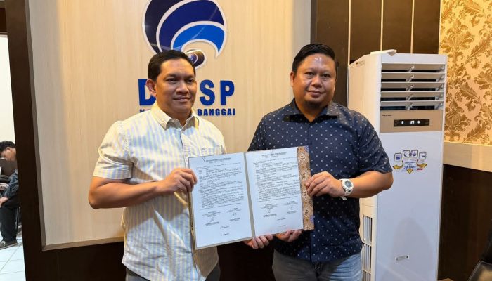 Wujudkan Transformasi Digital DKISP Banggai Tandatangani Serah Terima Fase II Jaringan FO 12 Core dengan PT SDI
