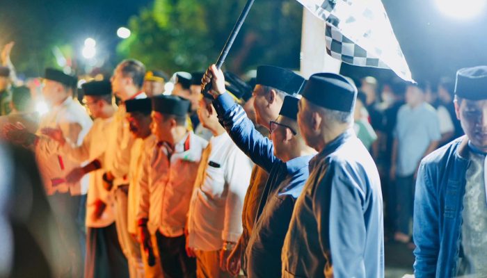 Perdana ! Pawai Takbir Star dari Halimun, Bupati Amirudin : Semoga Syiar Ini Tumbuh dalam Hati Masyarakat Banggai