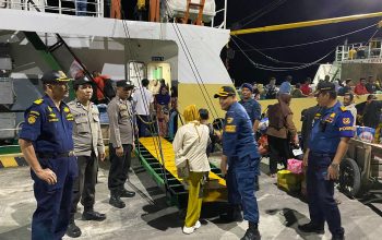 Kepala Kantor UPP Bunta Imran Usman  Pastikan Pelayanan Posko Angkutan Lebaran 2026 Pelabuhan Bunta Berjalan Aman Lancar Kondusif