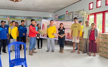 PT KFM Salurkan 1.305 Parcel Lebaran Umat Muslim dan Hindu Lingkar Tambang, Cairkan Tali Asih Total Rp.1.1 Milyar