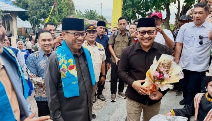 Menteri Desa Tinjau KMP Bubung Luwuk, Bupati Amirudin : Sudah Tiga Dibangun dan Segera Operasi