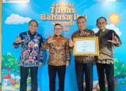 Dukung Program RBD, Banggai Terima Penghargaan Nasional