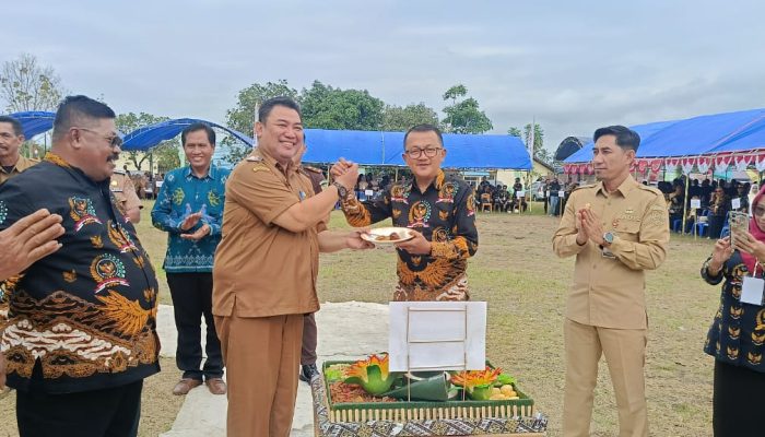 Bupati Amirudin Buka Rakor BPD dan HUT ke-5 PABPDSI : Jadi Pilar Utama Pembangunan Desa